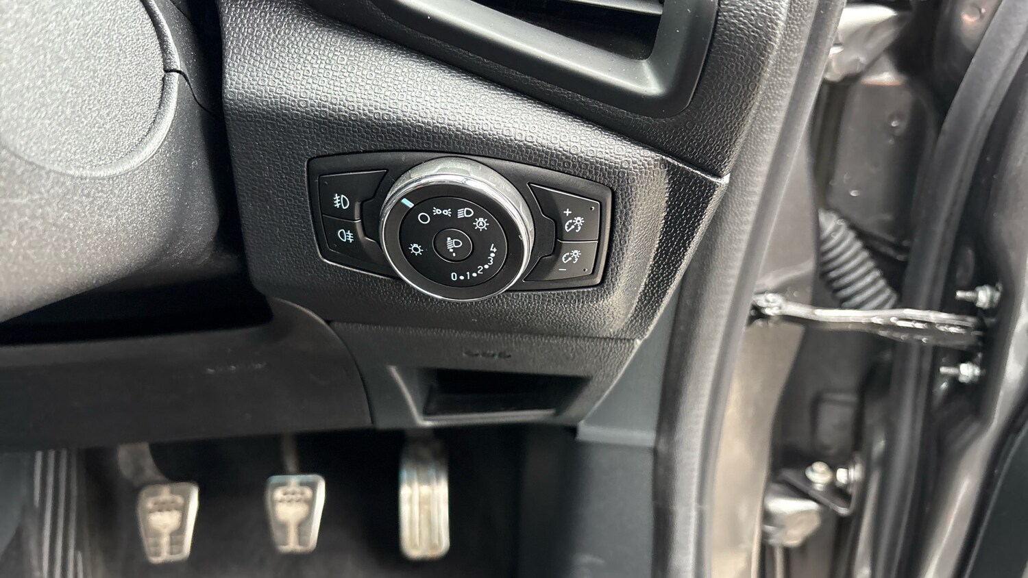 Used Ford Ecosport 2018 for sale - 78054171: Photo 50