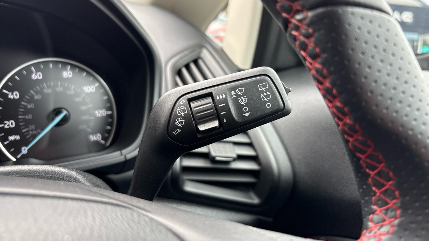 Used Ford Ecosport 2018 for sale - 78054171: Photo 54