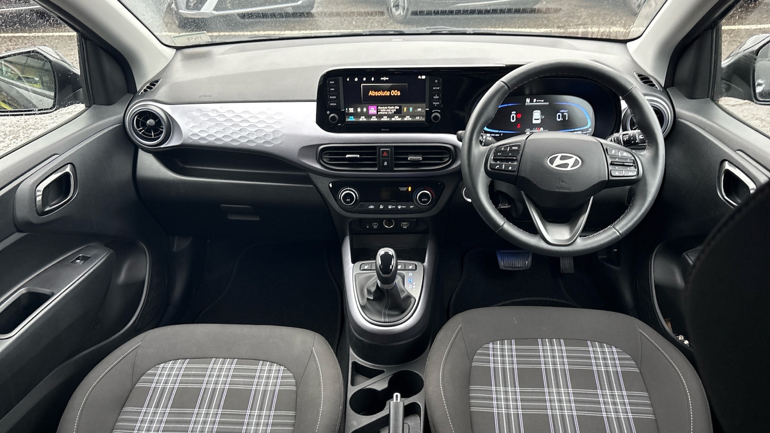Used Hyundai i10 2024 for sale - 76492086: Photo 10