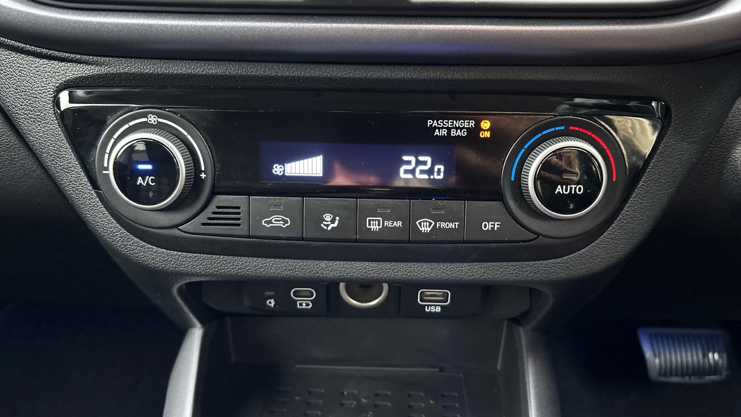 Used Hyundai i10 2024 for sale - 76492086: Photo 39