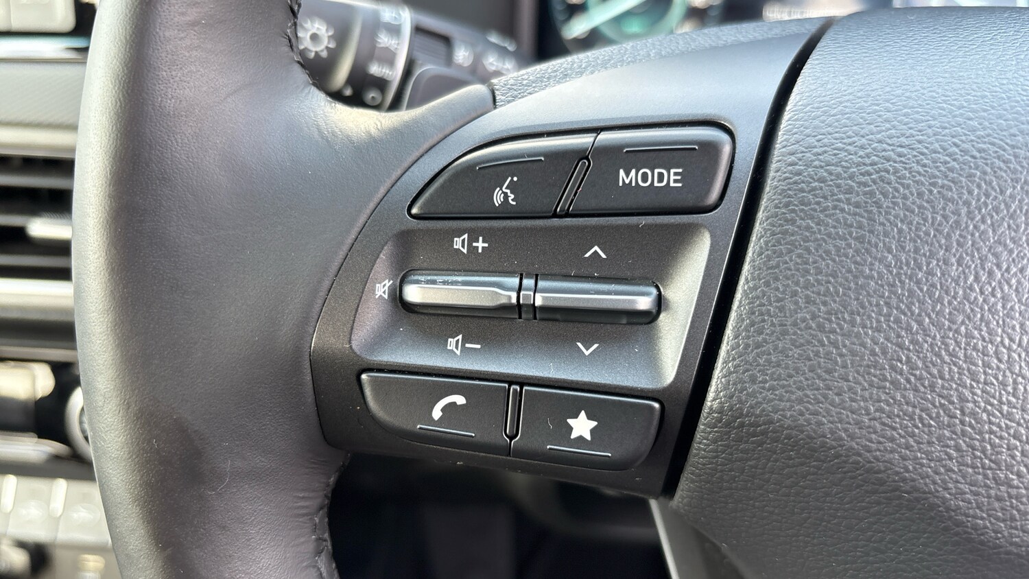 Used Hyundai KONA 2023 for sale - 77945300: Photo 25