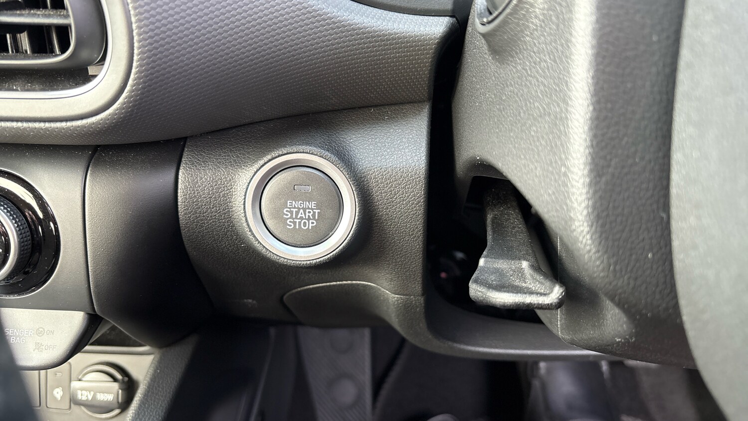 Used Hyundai KONA 2023 for sale - 77945300: Photo 27