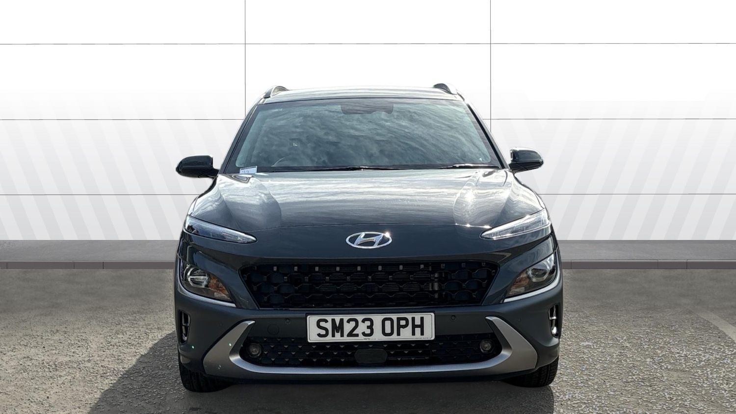 Used Hyundai KONA 2023 for sale - 77945300: Photo 3