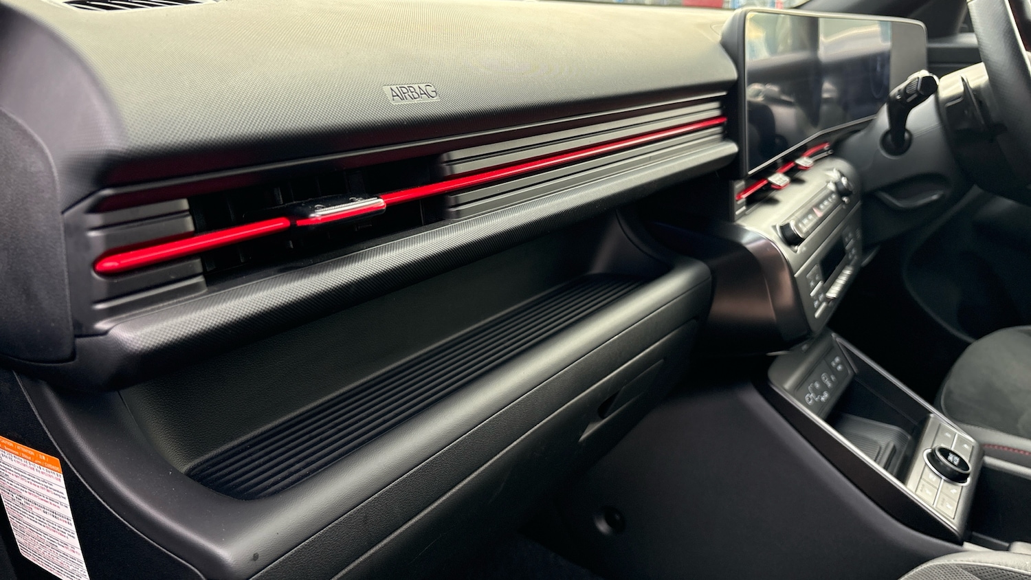 Used Hyundai KONA 2025 for sale - 76519247: Photo 27