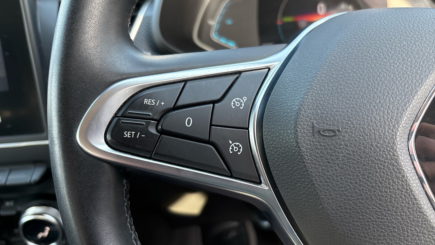 Used Renault Arkana 2022 for sale - 77973175: Photo 23