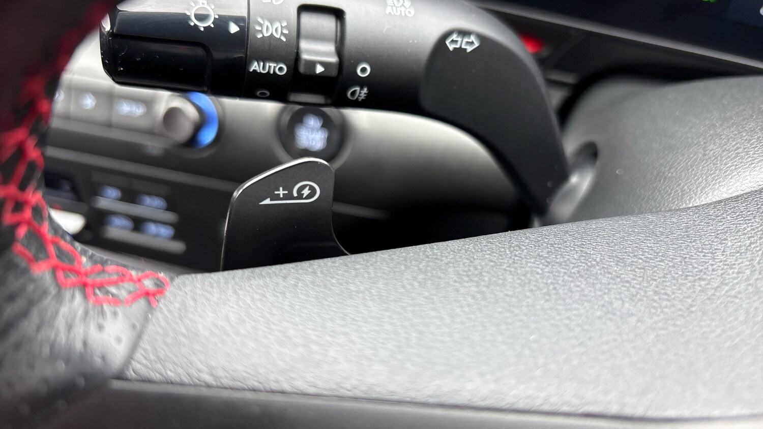 Used Hyundai KONA 2024 for sale - 78038535: Photo 31