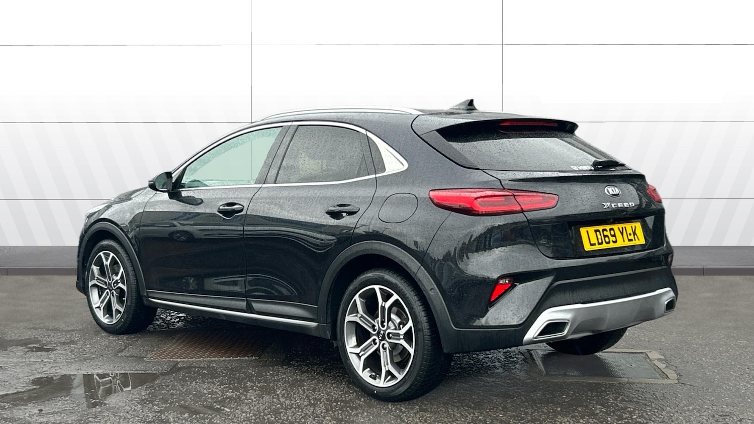 Used Kia XCeed 2020 for sale - 77151880: Photo 2