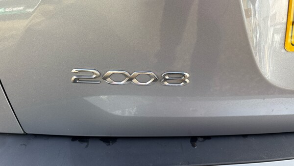Used Peugeot 2008 2022 for sale - 76205869: Photo 25