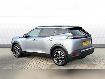 Used Peugeot 2008 2022 for sale - 76205869: Photo 2