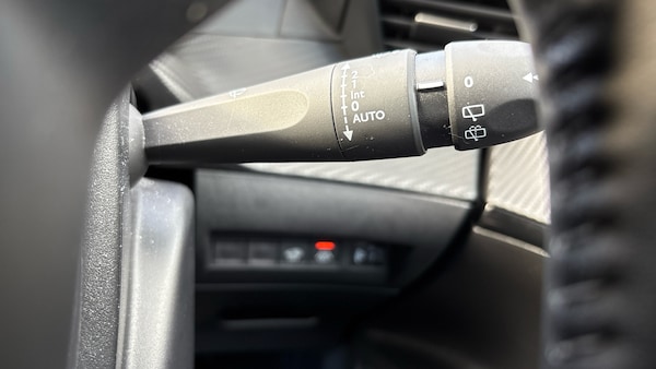 Used Peugeot 2008 2022 for sale - 76205869: Photo 46