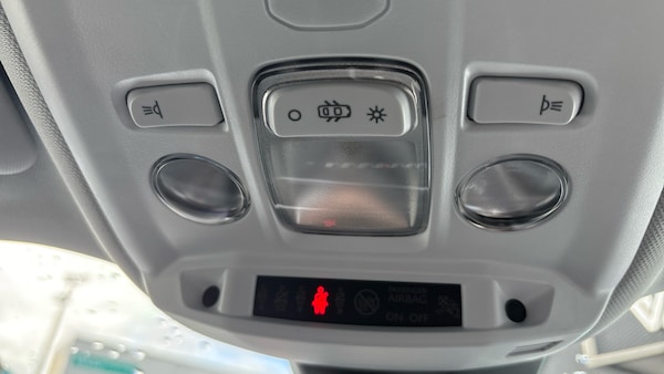 Used Peugeot 2008 2022 for sale - 76205869: Photo 52
