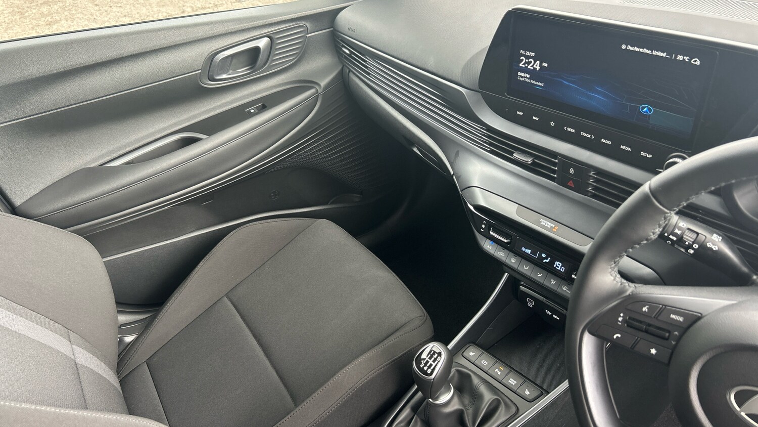 Used Hyundai i20 2025 for sale - 76232216: Photo 14