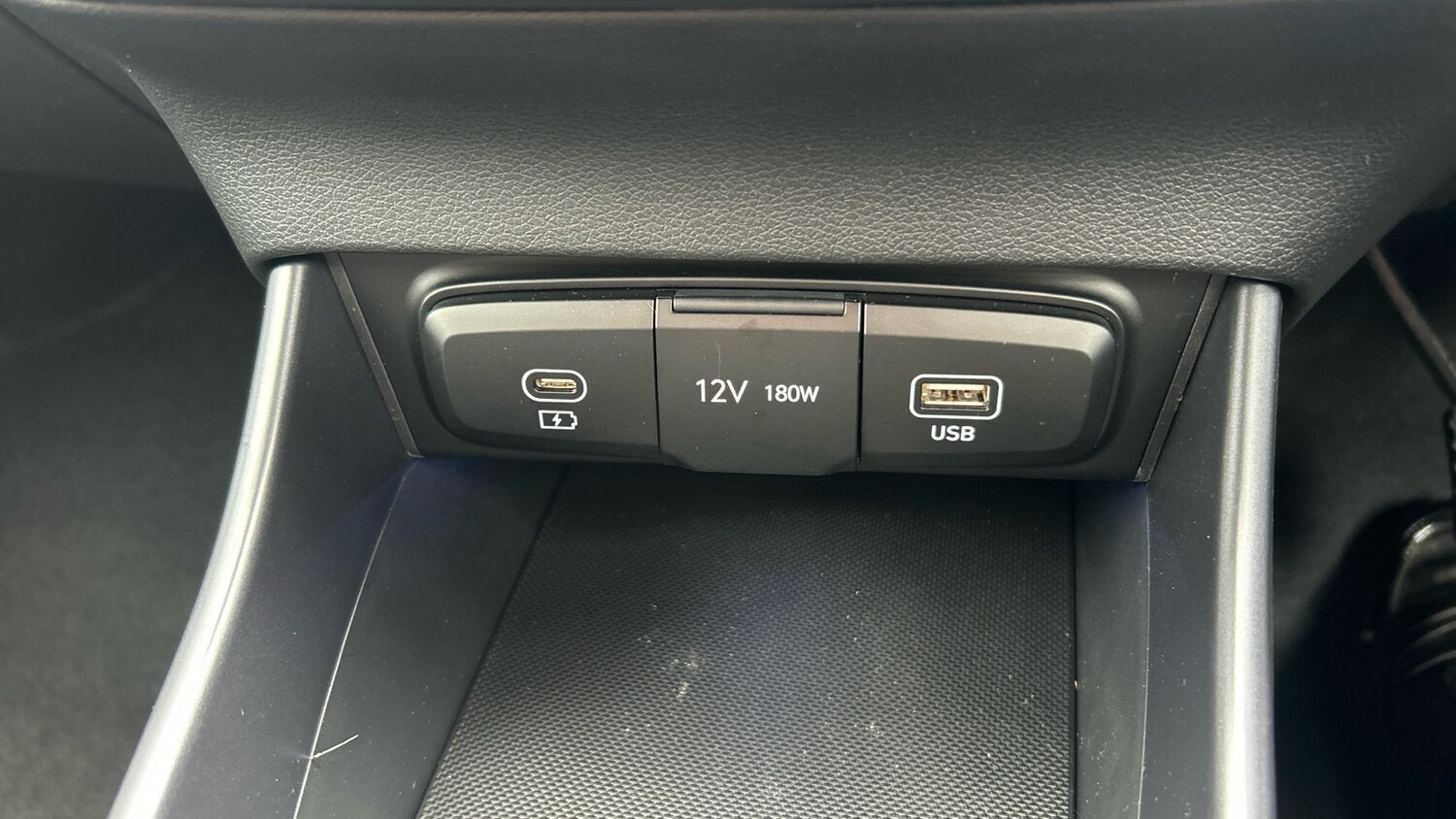 Used Hyundai i20 2025 for sale - 76232216: Photo 37