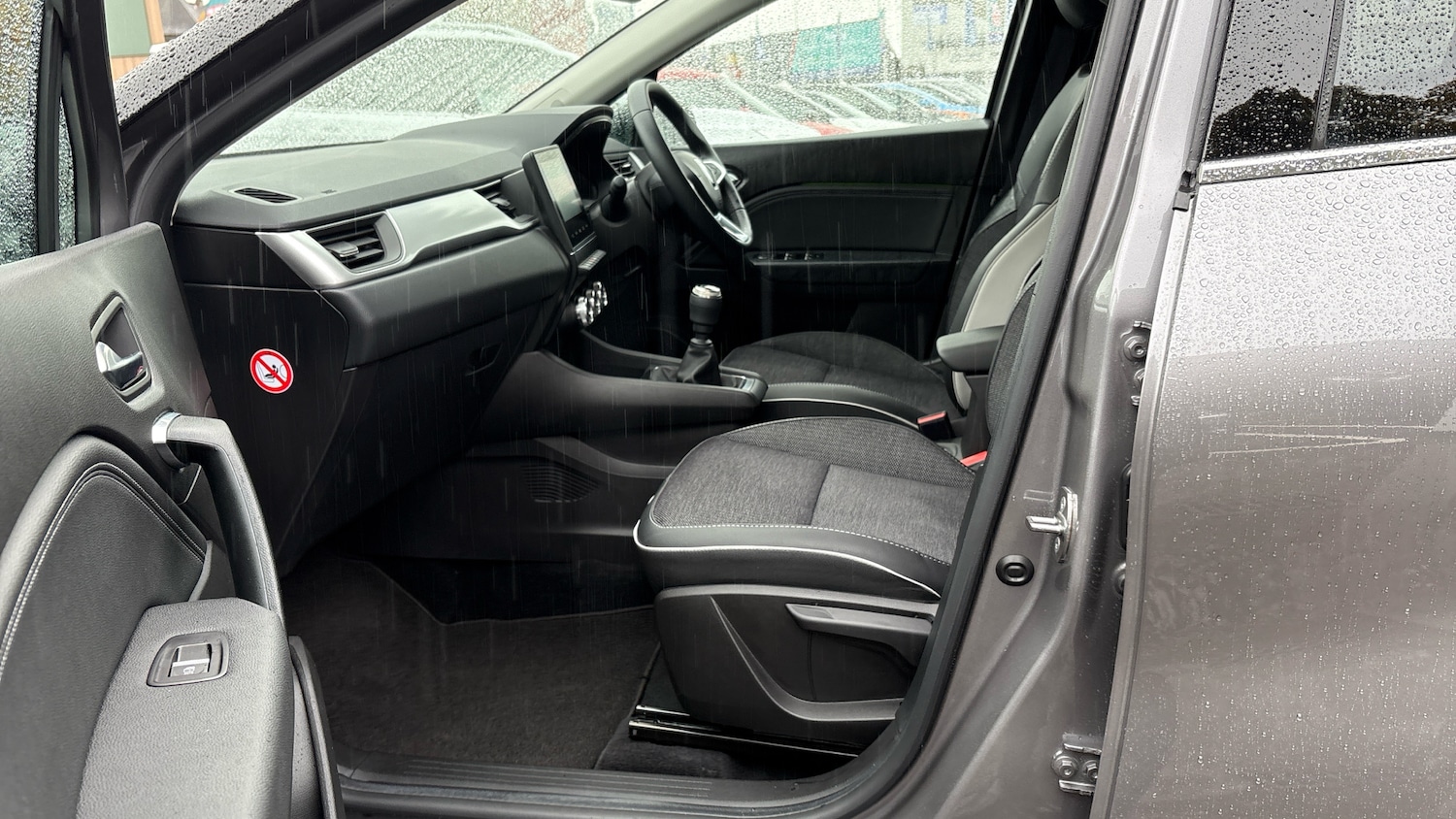 Used Renault Captur 2024 for sale - 76143044: Photo 39