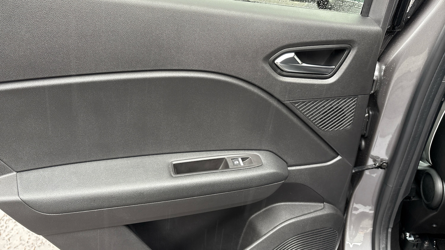 Used Renault Captur 2024 for sale - 76143044: Photo 42