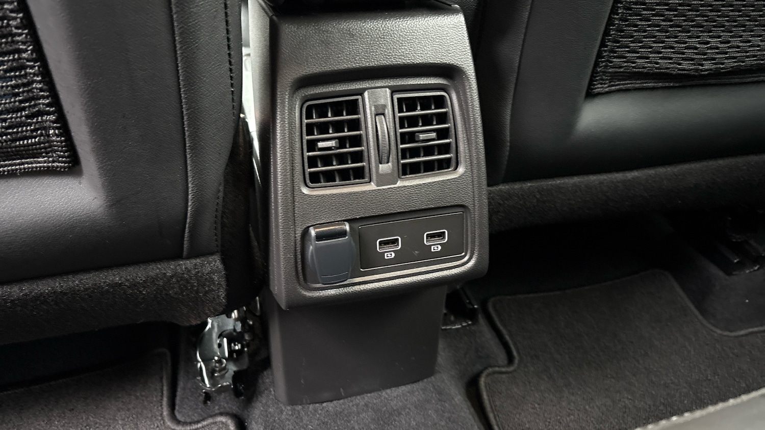 Used Renault Captur 2024 for sale - 76143044: Photo 43