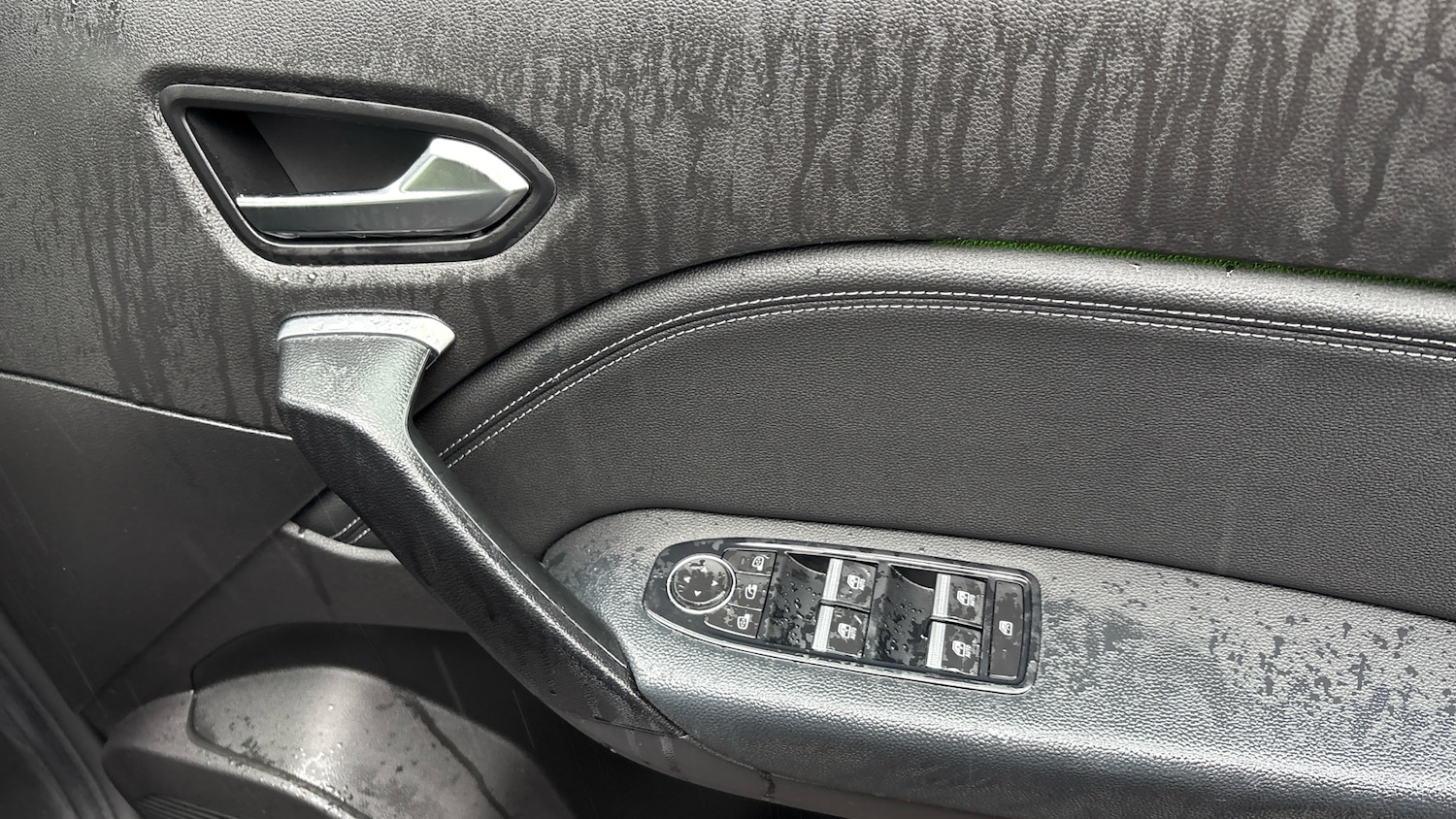 Used Renault Captur 2024 for sale - 76143044: Photo 48