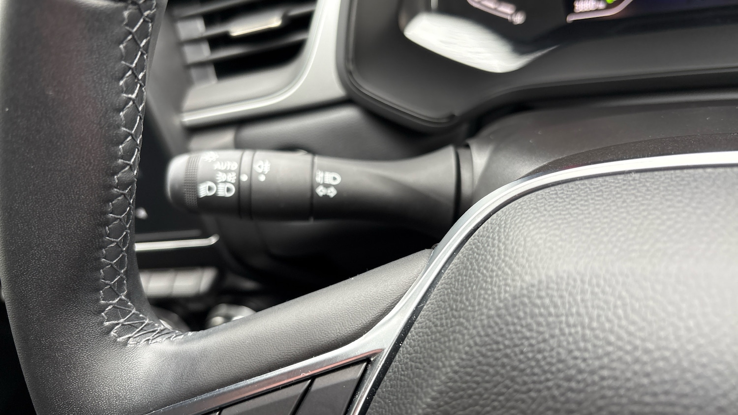 Used Renault Captur 2024 for sale - 76143044: Photo 53
