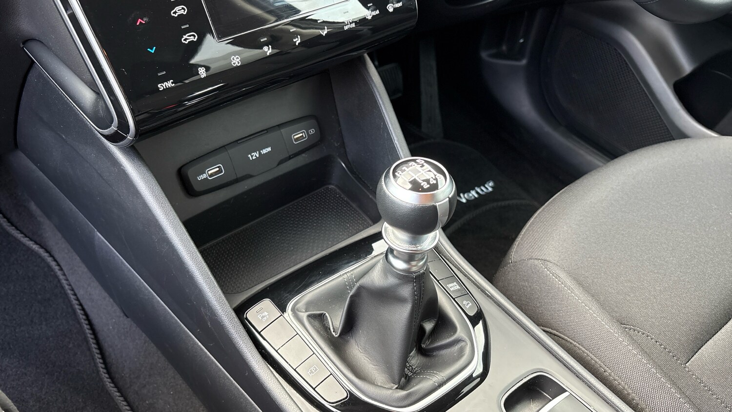 Used Hyundai TUCSON 2021 for sale - 76829533: Photo 13