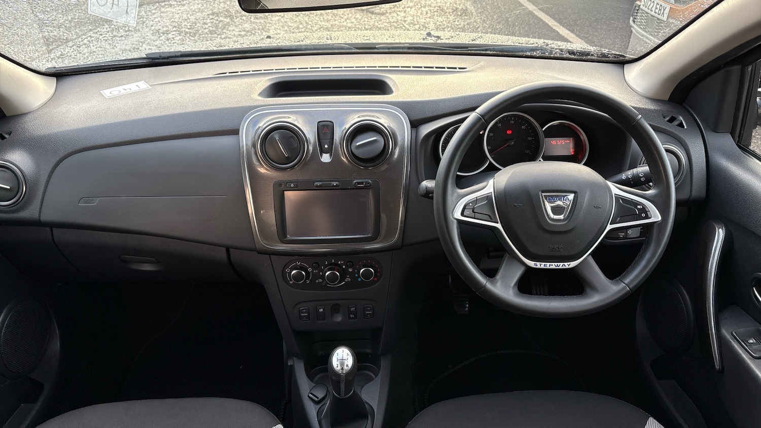 Used Dacia Sandero Stepway 2017 for sale - 77018998: Photo 10