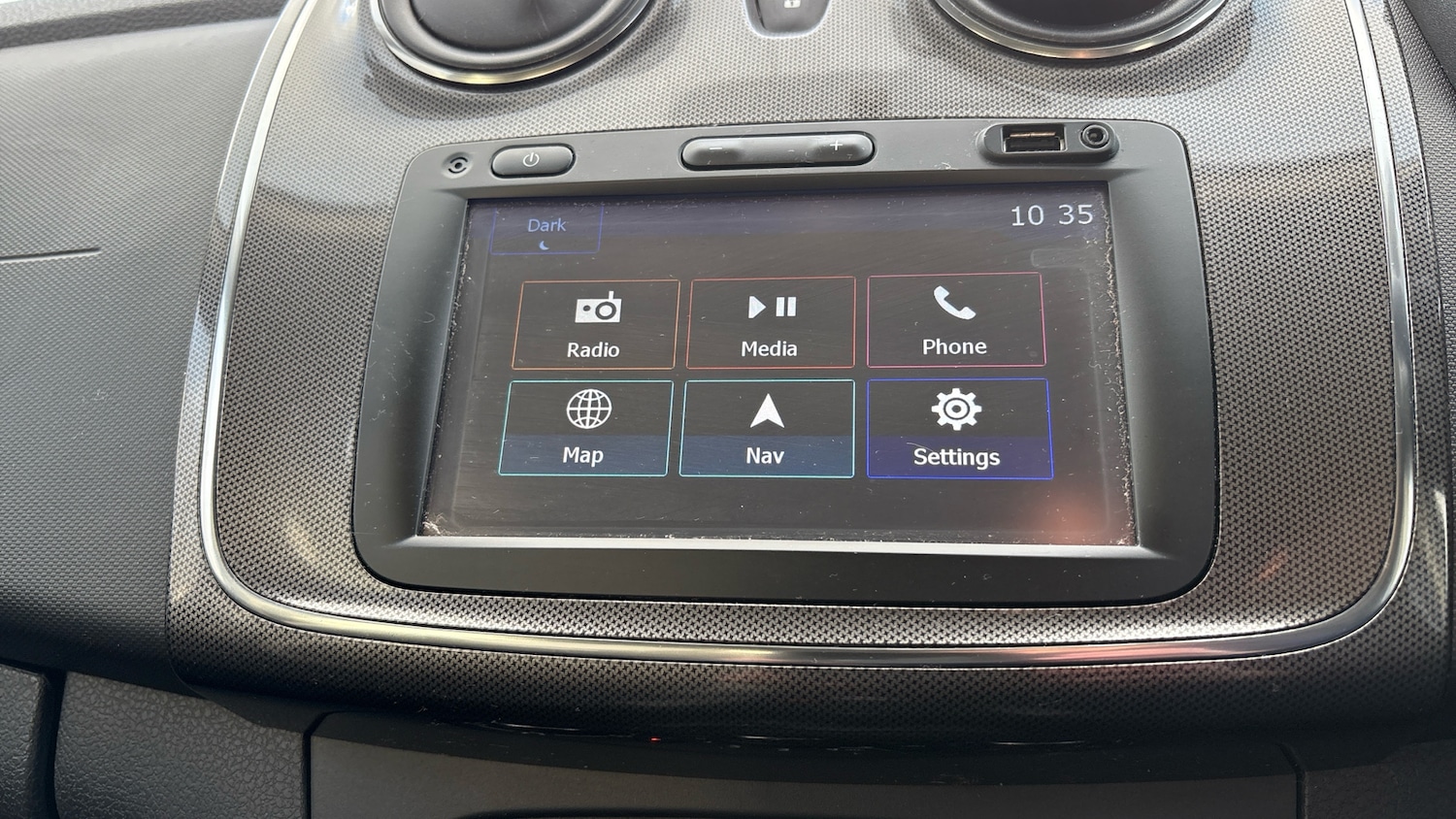 Used Dacia Sandero Stepway 2017 for sale - 77018998: Photo 12