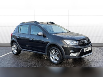 2017 (67) - 0.9 TCe Laureate 5dr Petrol Hatchback