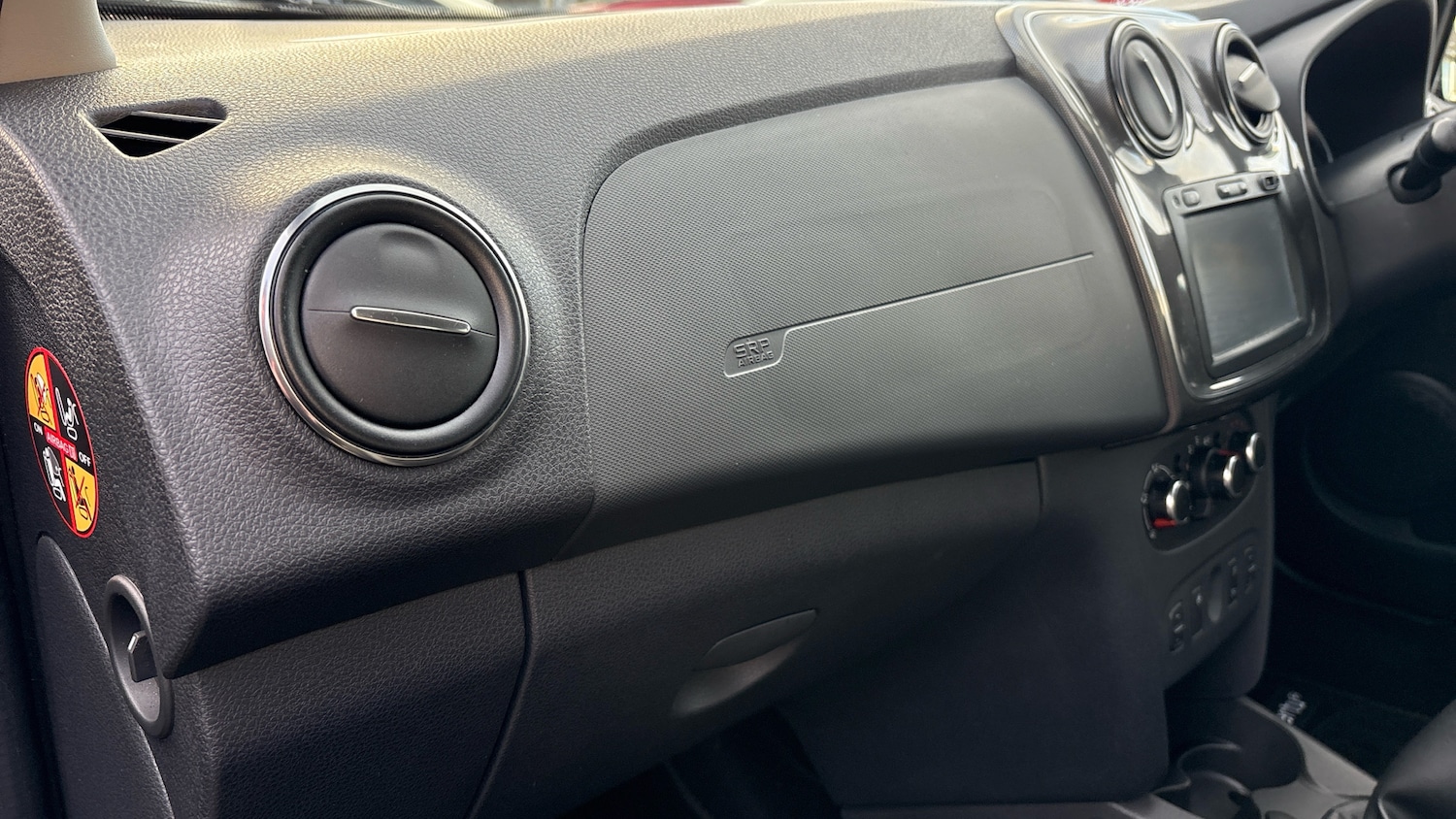 Used Dacia Sandero Stepway 2017 for sale - 77018998: Photo 25