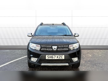 Used Dacia Sandero Stepway 2017 for sale - 77018998: Photo