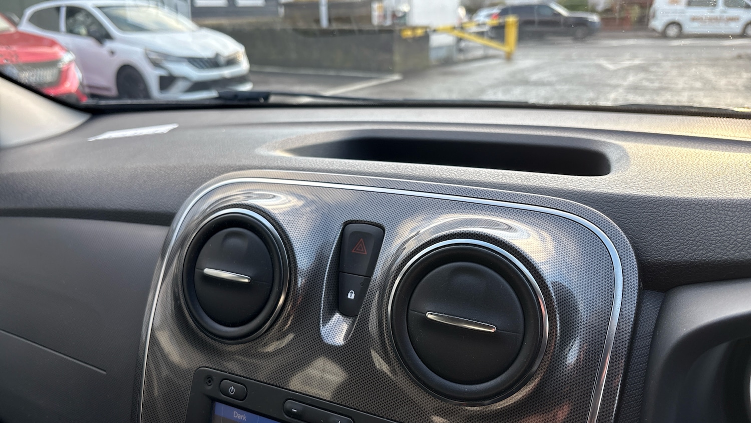 Used Dacia Sandero Stepway 2017 for sale - 77018998: Photo 49