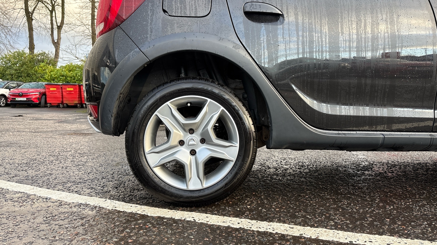 Used Dacia Sandero Stepway 2017 for sale - 77018998: Photo 7