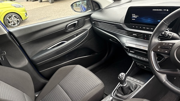 Used Hyundai i20 2023 for sale - 76329896: Photo 14