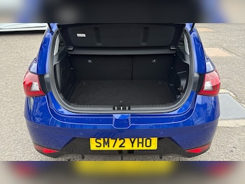Used Hyundai i20 2023 for sale - 76329896: Photo 4