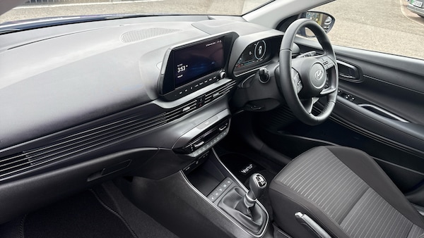 Used Hyundai i20 2023 for sale - 76329896: Photo 9