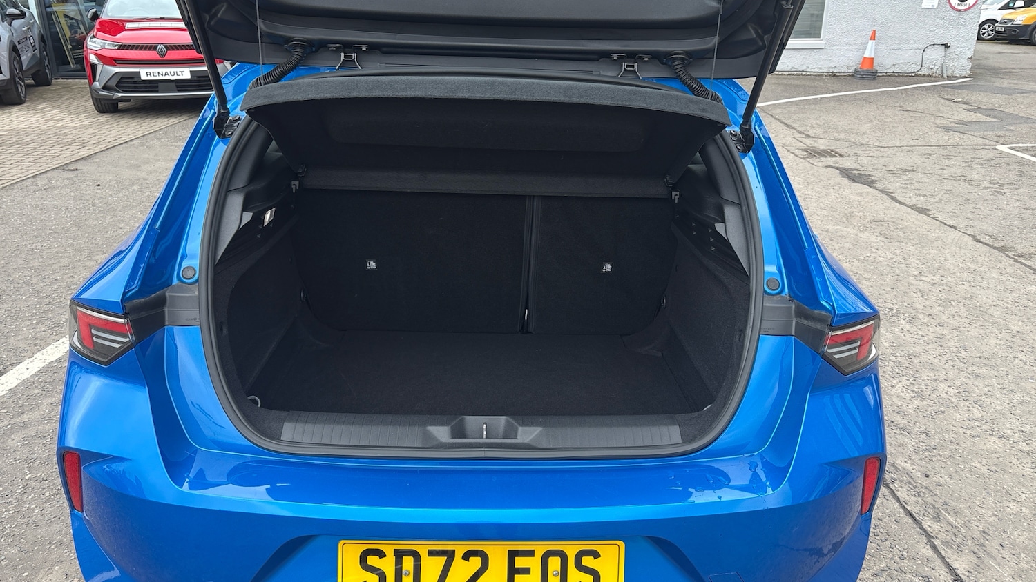 Used Vauxhall Astra 2022 for sale - 77812836: Photo 4