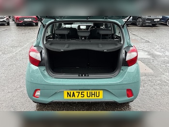Used Hyundai i10 2025 for sale - 77638732: Photo