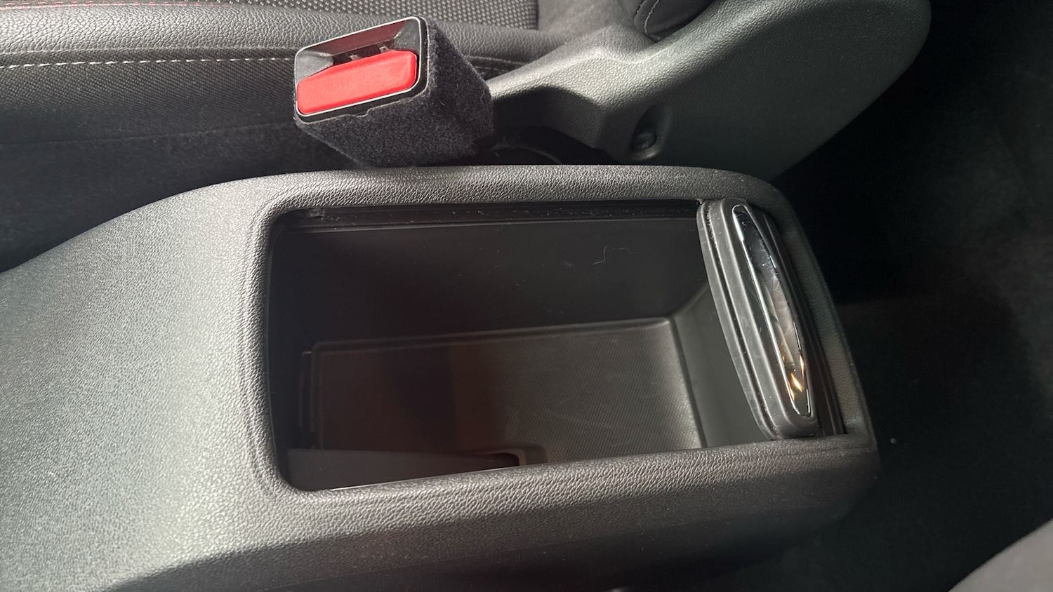 Used Vauxhall Crossland 2023 for sale - 77775040: Photo 32