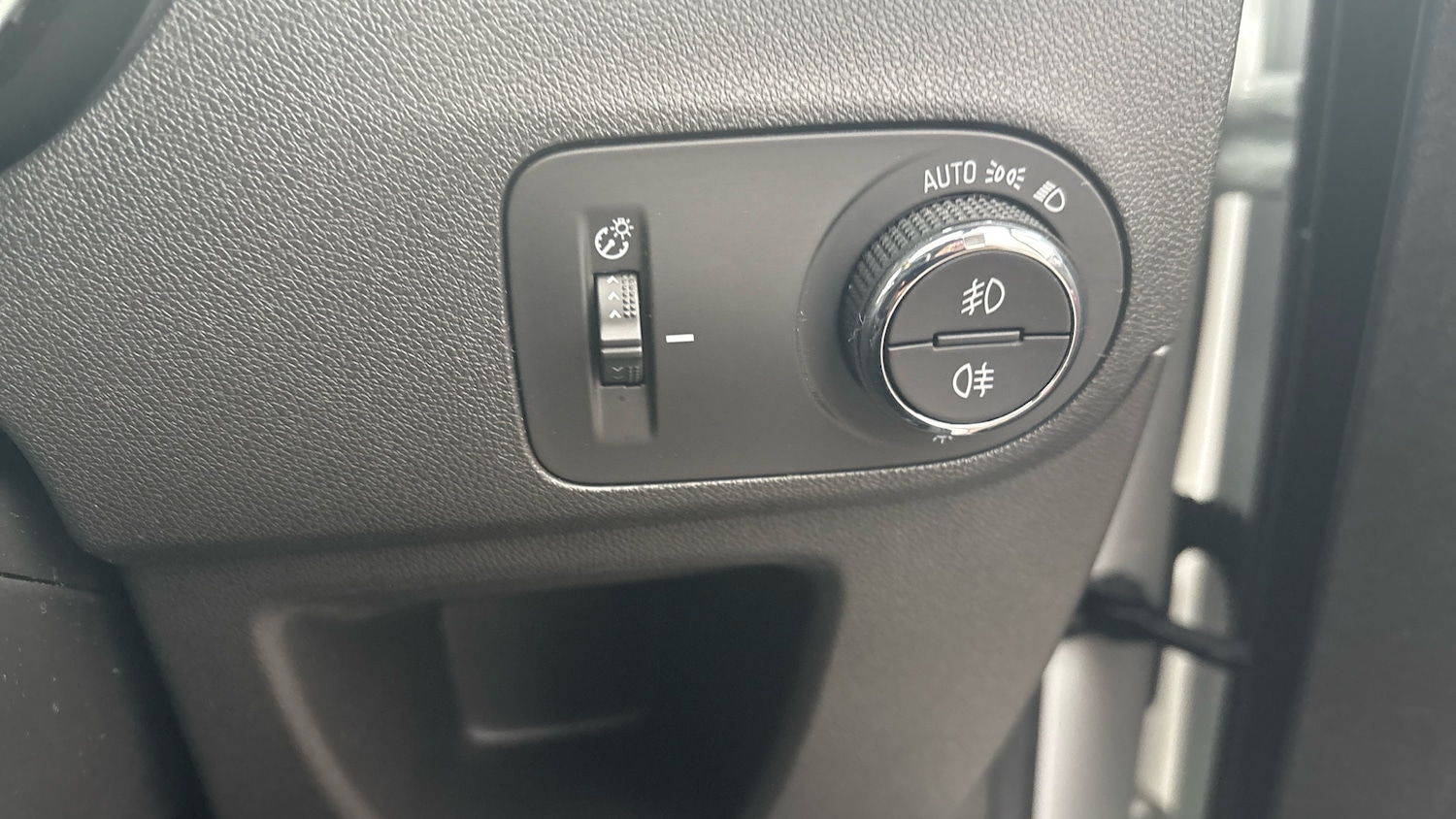 Used Vauxhall Crossland 2023 for sale - 77775040: Photo 39