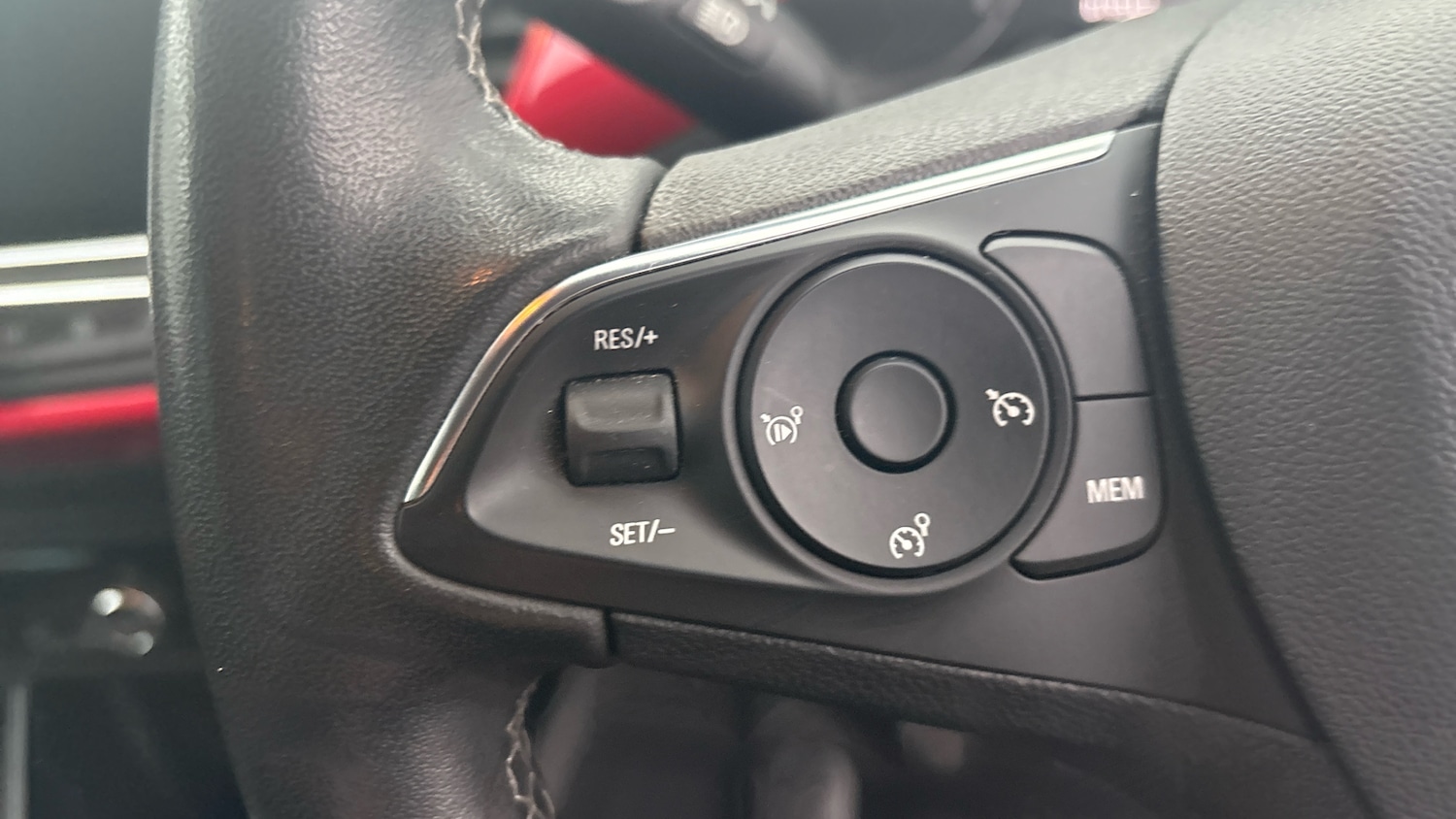 Used Vauxhall Crossland 2023 for sale - 77775040: Photo 42