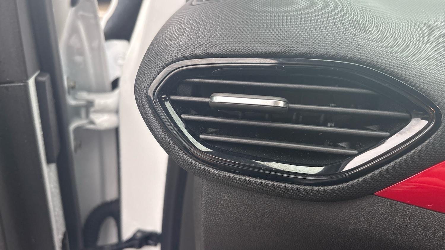 Used Vauxhall Crossland 2023 for sale - 77775040: Photo 60