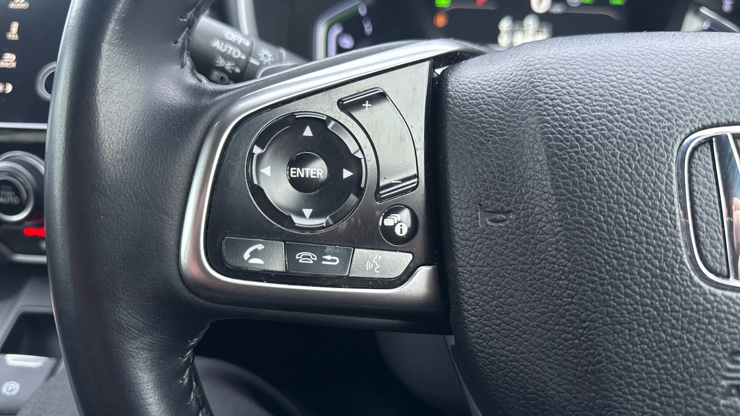 Used Honda CR-V 2023 for sale - 77148361: Photo 41