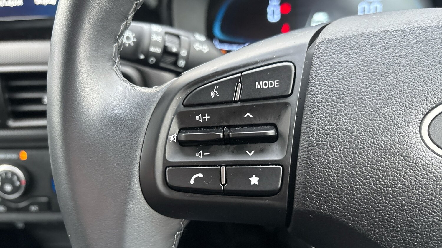 Used Hyundai i10 2025 for sale - 77208172: Photo 40