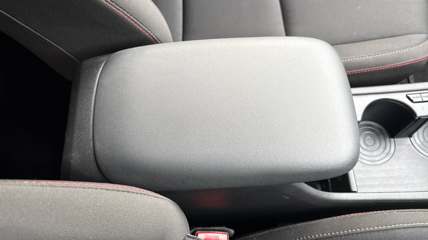 Used Hyundai KONA 2025 for sale - 77530161: Photo 32