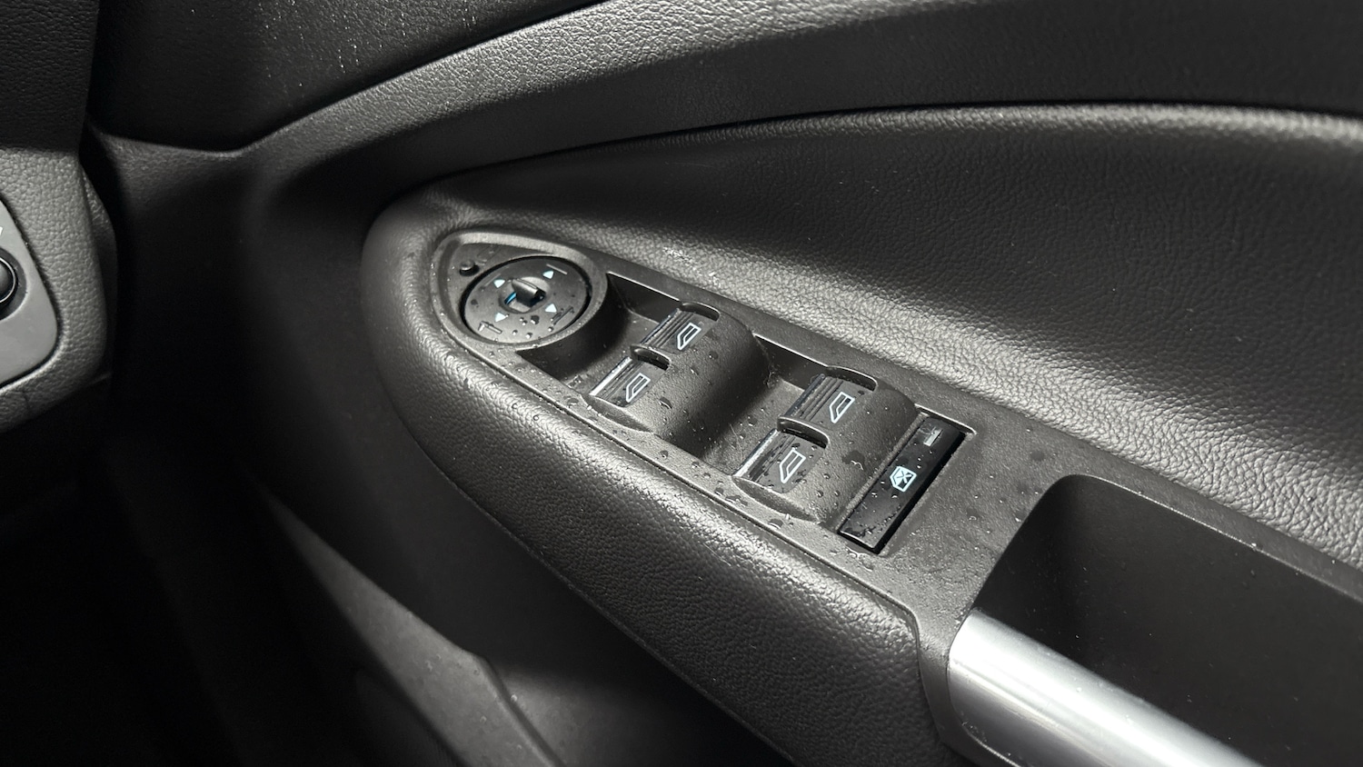 Used Ford Kuga 2018 for sale - 76542760: Photo 17