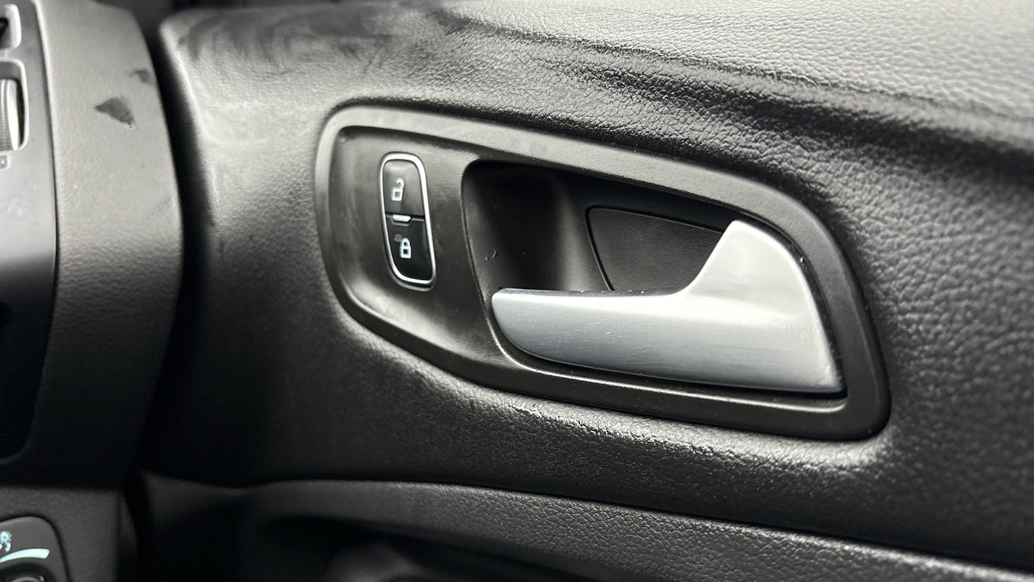 Used Ford Kuga 2018 for sale - 76542760: Photo 35