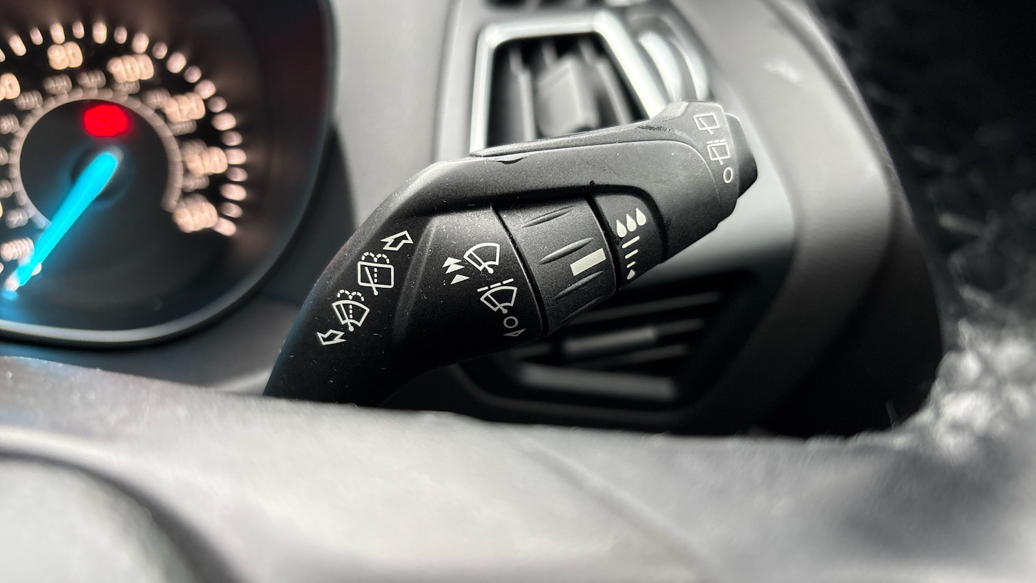 Used Ford Kuga 2018 for sale - 76542760: Photo 39