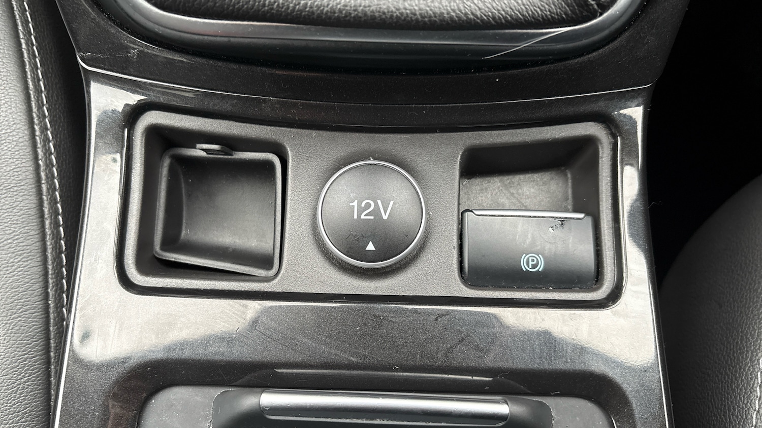 Used Ford Kuga 2018 for sale - 76542760: Photo 45