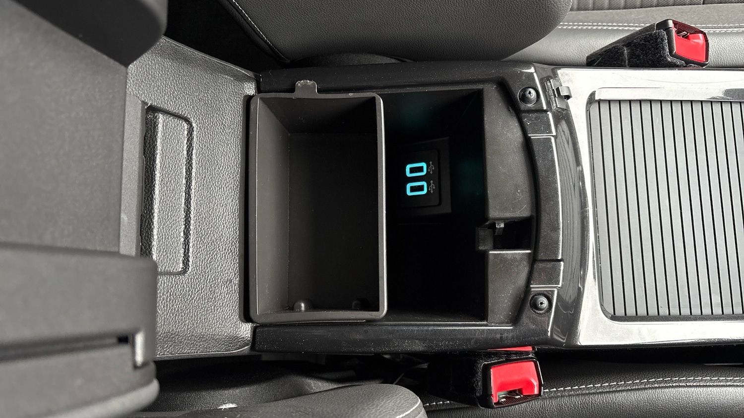 Used Ford Kuga 2018 for sale - 76542760: Photo 47