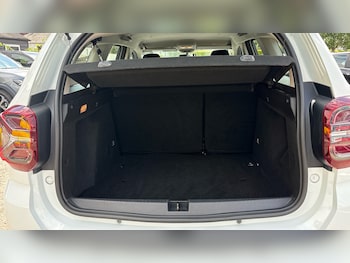 Used Dacia Duster 2022 for sale - 79490197: Photo