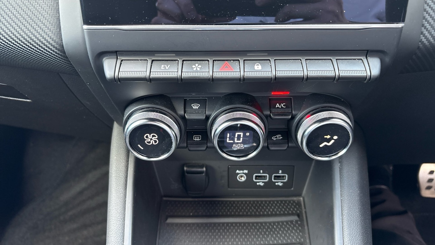 Vehicle 33