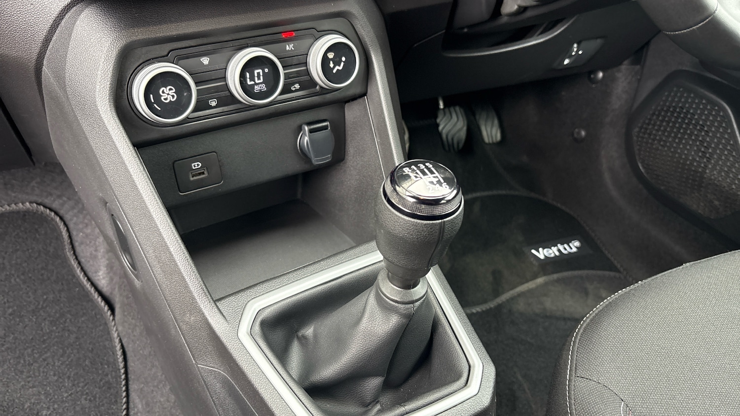 Used Dacia Jogger 2023 for sale - 77996928: Photo 13